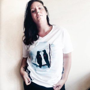 Rose Q graphic tees, bird print, cotton t-shirt, L